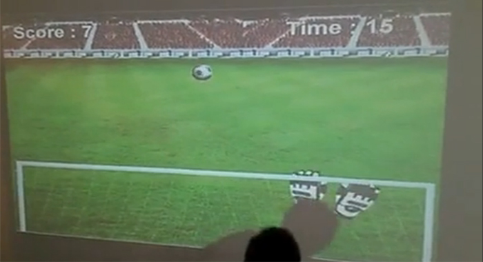 墙面互动投影足球游戏