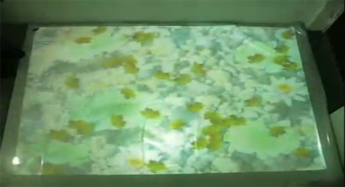 图1：地面投影互动游戏之鱼儿戏水